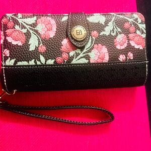 Stone Mountain Floral rose and green  Wristlet  organizer and wallet in one.